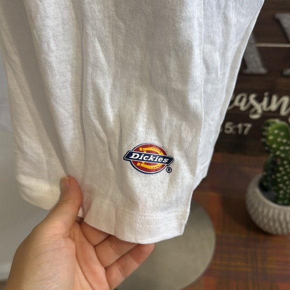 Dickies Classic White Crewneck Tee with Logo Patch - Size Small - Picture 2 of 6